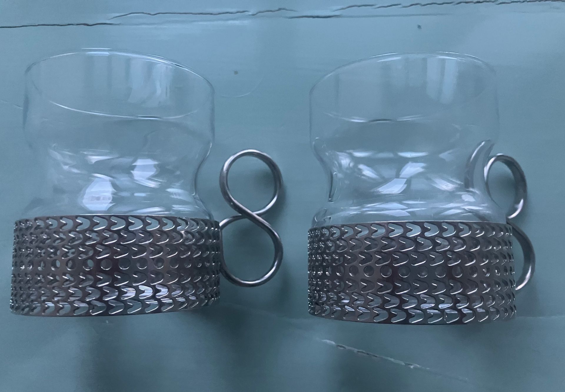 Tsaikka glass with holder | Franckly