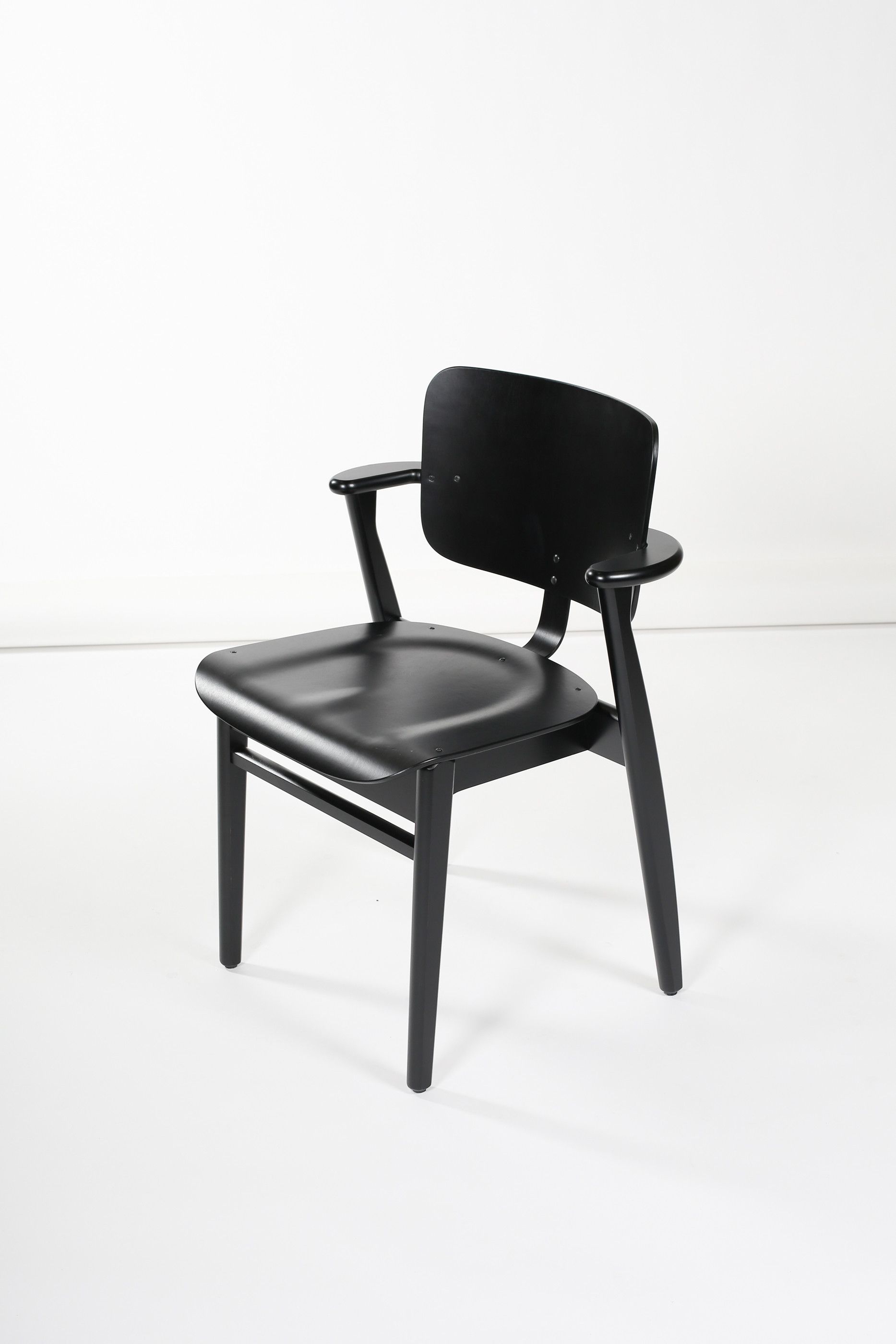 Black stained domus chair