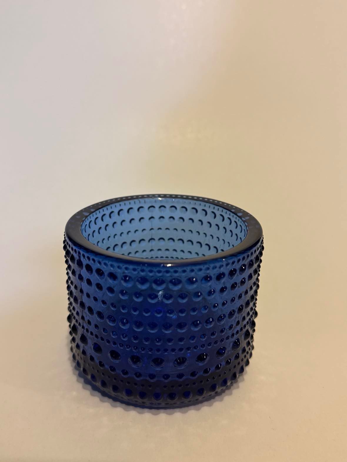 Suomi 100 Kastehelmi kynttilälyhty, 64 mm, ultramariini | Franckly