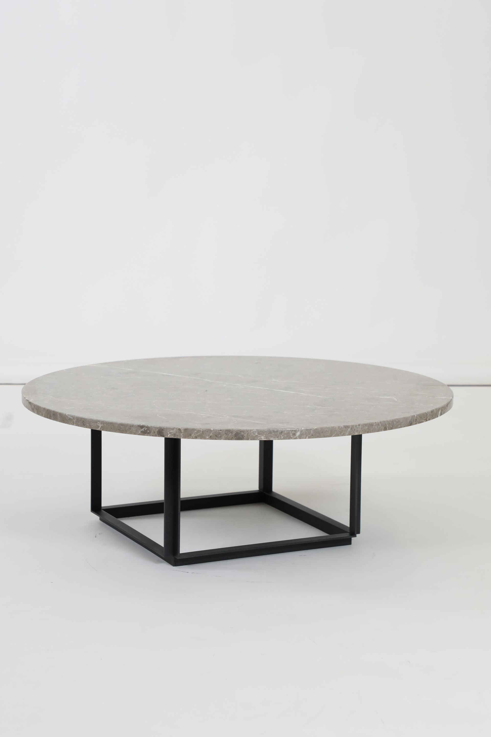 Florence coffee table 90 cm, black grey marble Franckly