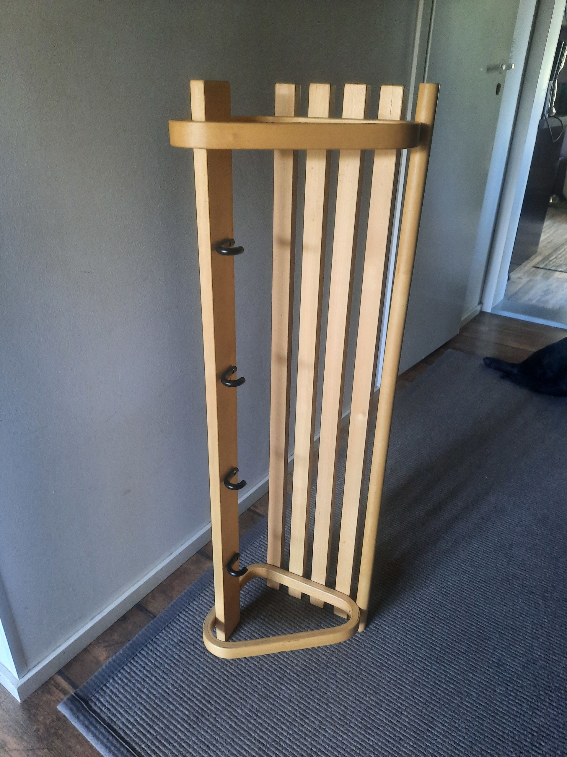 Aalto coat rack 109C | Franckly