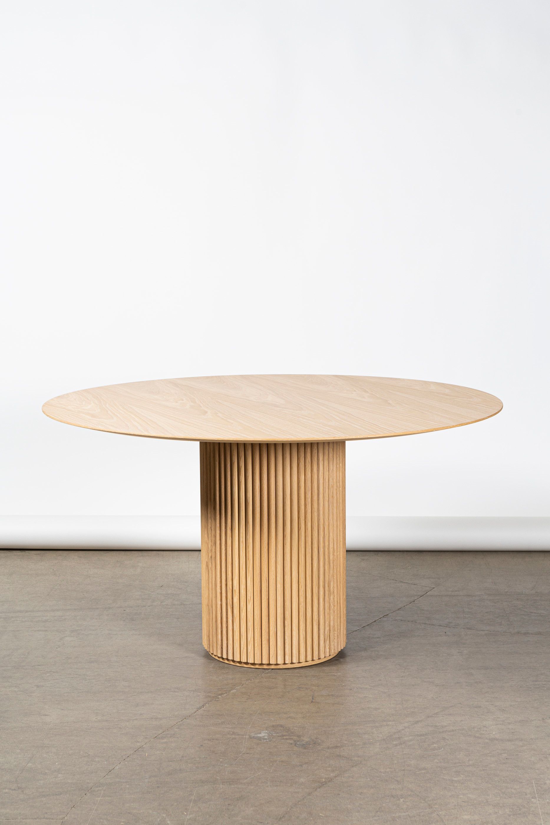 Palais Royal dining table, 130 cm, white stained oak Franckly