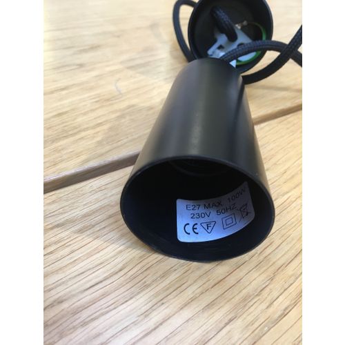 Drop Cap pendant, black Franckly