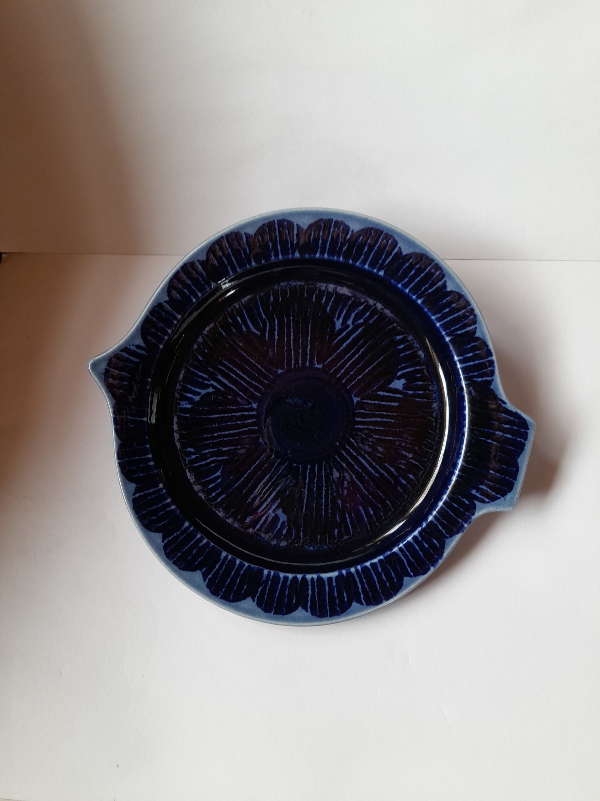 Fish plate, blue Franckly