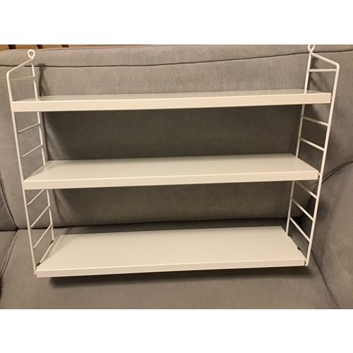 String Pocket shelf, white | Franckly
