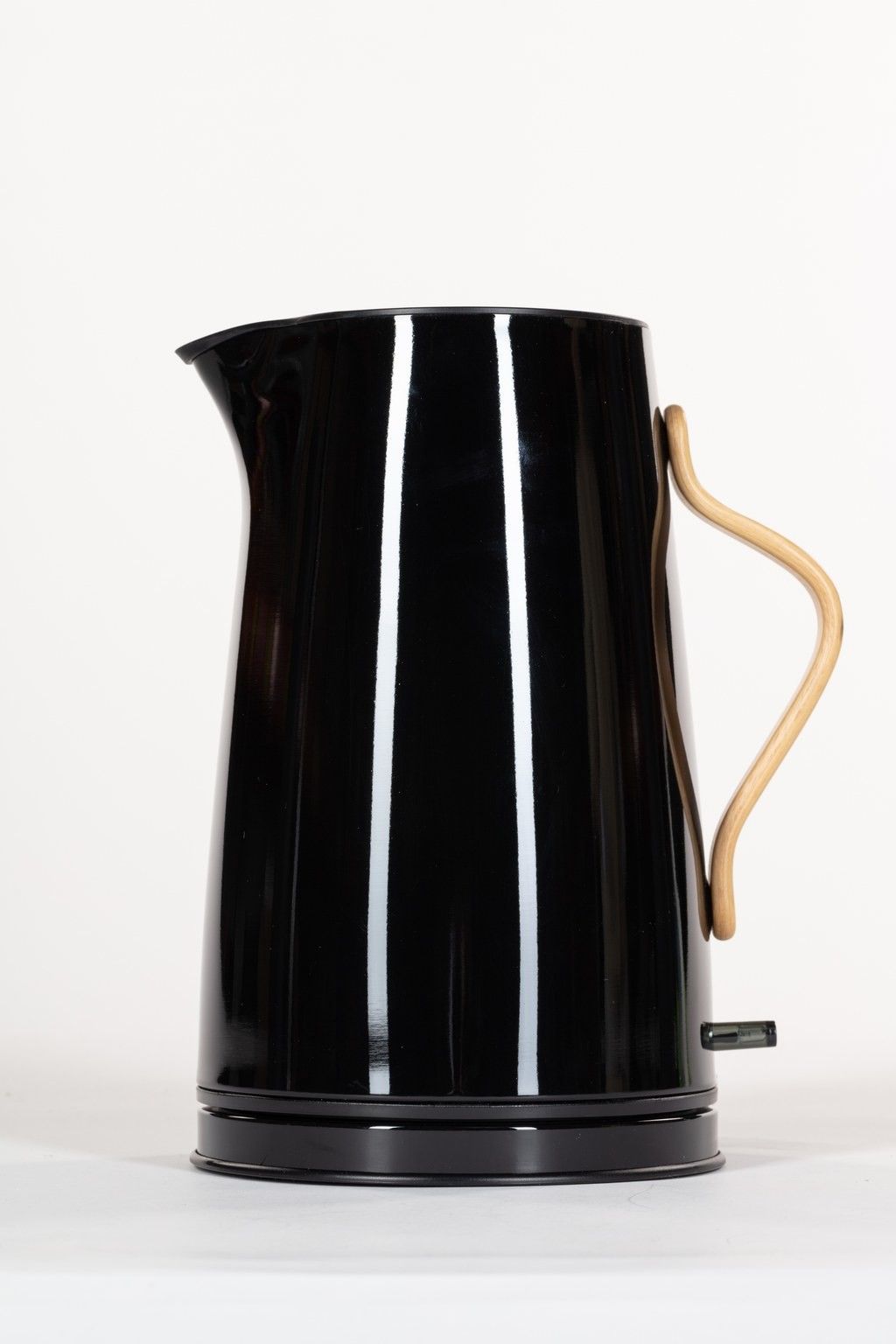 Emma electric kettle, black Franckly