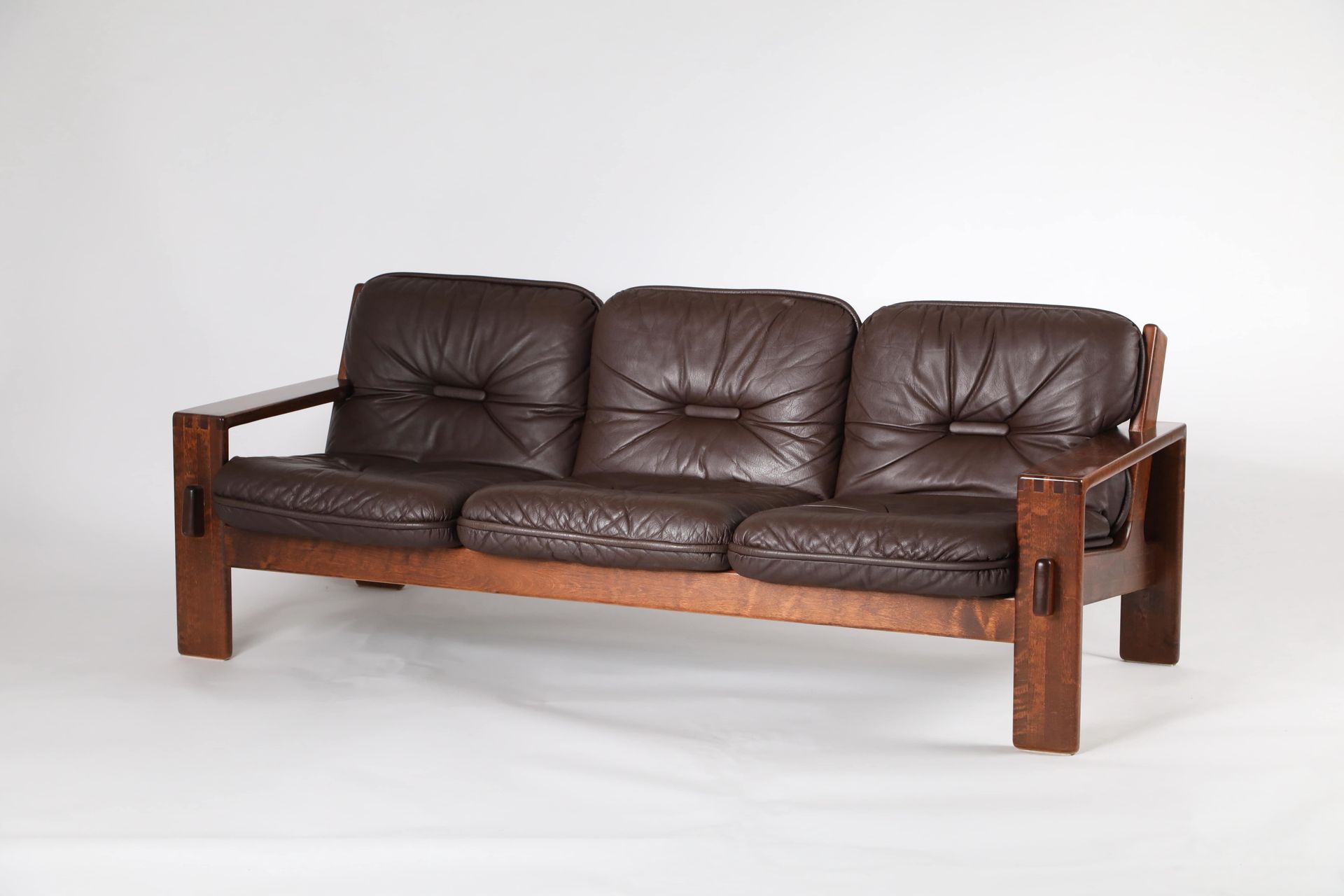 Esko Pajamies Asko Bonanza Sofa Dark Brown | Franckly