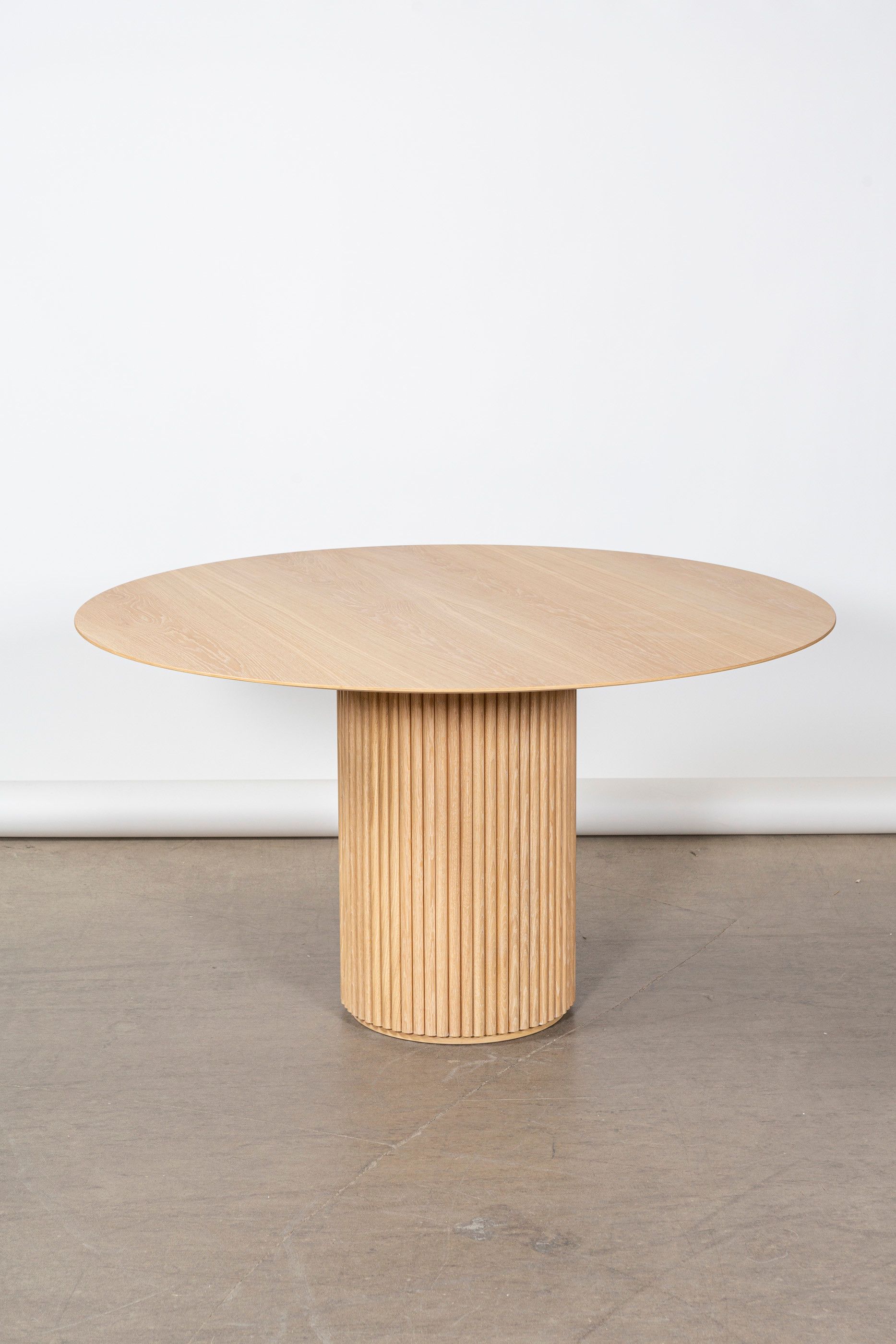 Palais Royal dining table, 130 cm, white stained oak Franckly